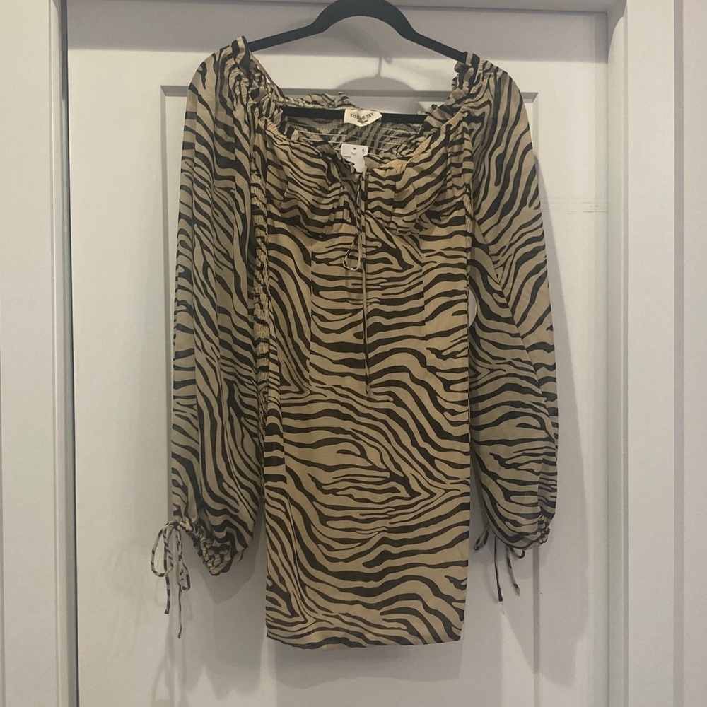 Womens Beige Zebra Print Long-Sleeve Peasant Top
